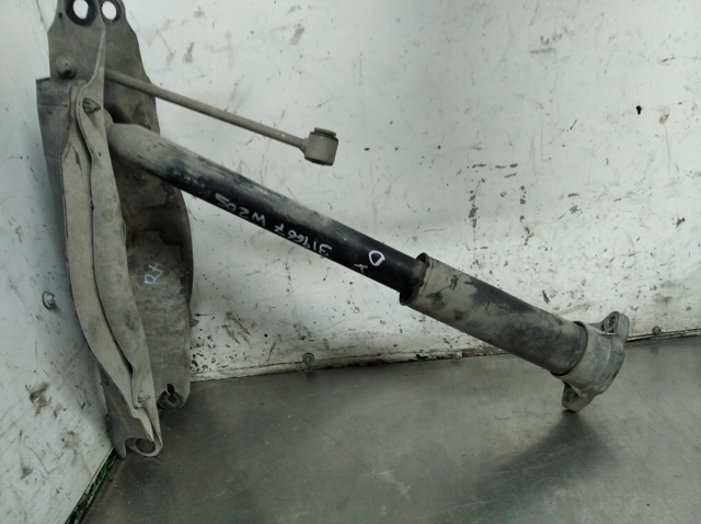 Amortyzator tylny A2053207330 MERCEDES