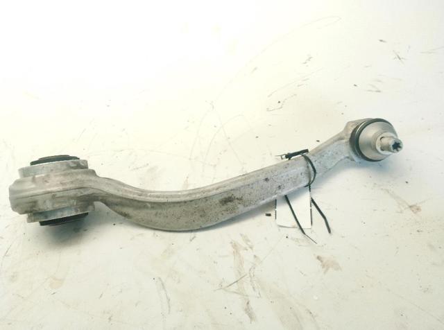 Wahacz zawieszenia przedniego dolny prawy A2053302007 MERCEDES