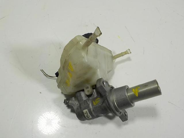 Główny cylinder hamulców A2054300001 MERCEDES