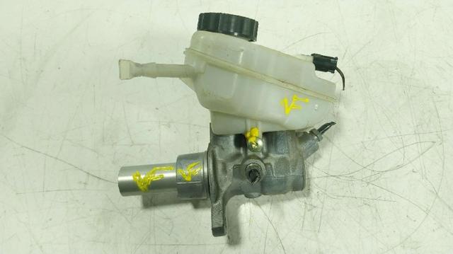 Główny cylinder hamulców A2054300001 MERCEDES