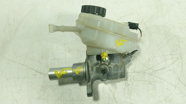 Główny cylinder hamulców A2054300001 MERCEDES