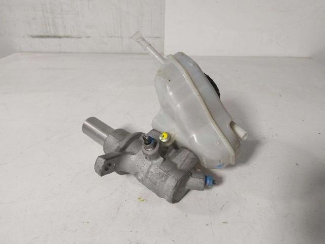 Główny cylinder hamulców A2054300001 MERCEDES