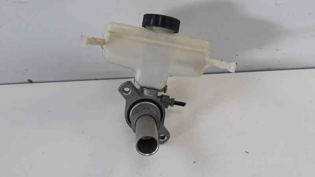 Główny cylinder hamulców A2054300001 MERCEDES
