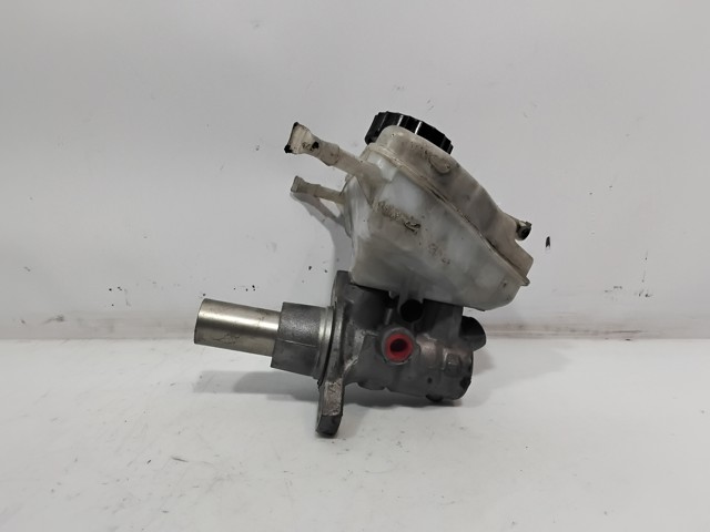 Zbiorniczek głównego cylindra hamulcowego (płynu hamulcowego) A2054300002 MERCEDES