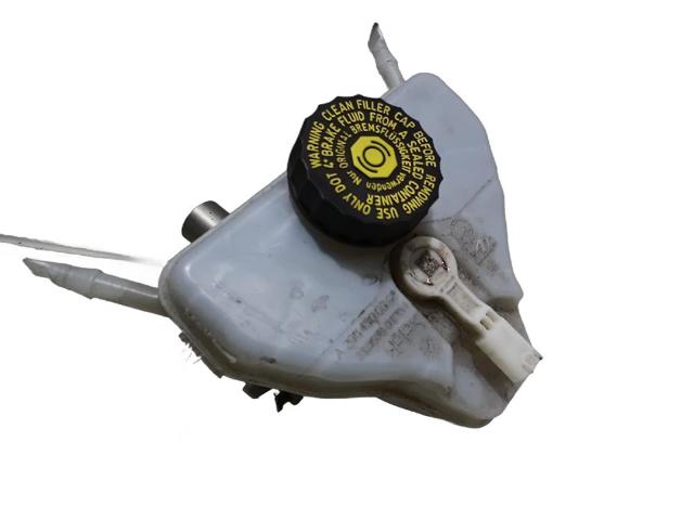 Zbiorniczek głównego cylindra hamulcowego (płynu hamulcowego) A2054300002 MERCEDES