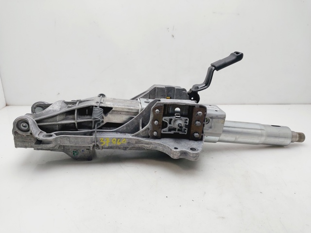 Kolumna (wał) kierownicza (kierownicy) A2054606401 MERCEDES