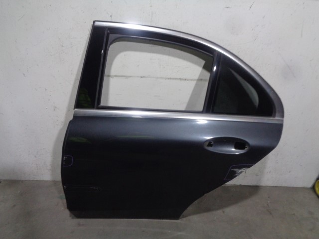 Kupić C W205