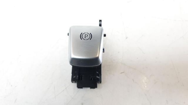 Przycisk elektromechanicznego hamulca postojowego (ręcznego) A2059051516 MERCEDES