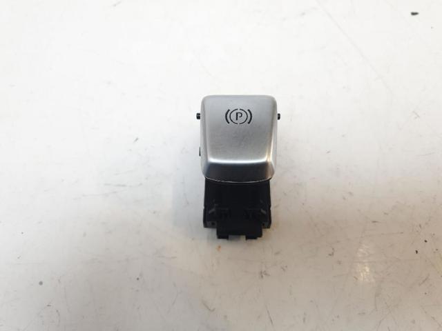 Przycisk elektromechanicznego hamulca postojowego (ręcznego) A2059051516 MERCEDES