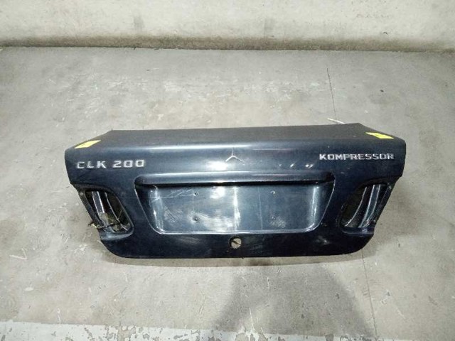 Klapa bagażnika do Mercedes CLK C208