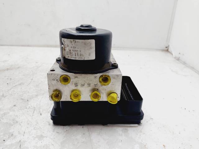 Sterownik ABS  hydrauliczny A2095451432 MERCEDES