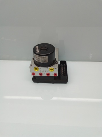 Sterownik ABS  hydrauliczny A2095451432 MERCEDES