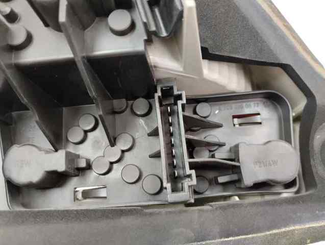 Lampa zespolona tylna prawa A2098200264 MERCEDES