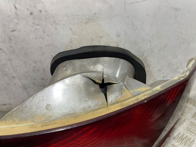 Lampa zespolona tylna prawa A2098200264 MERCEDES