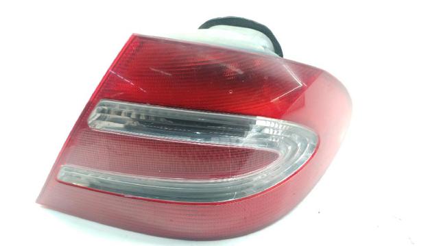 Lampa zespolona tylna prawa A2098200264 MERCEDES