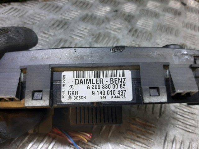Sterownik trybów ogrzewania/klimatyzacji A2098300085 MERCEDES