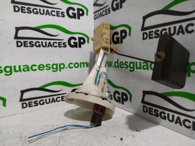 Czujnik poziomu paliwa w zbiorniku Mercedes E S210