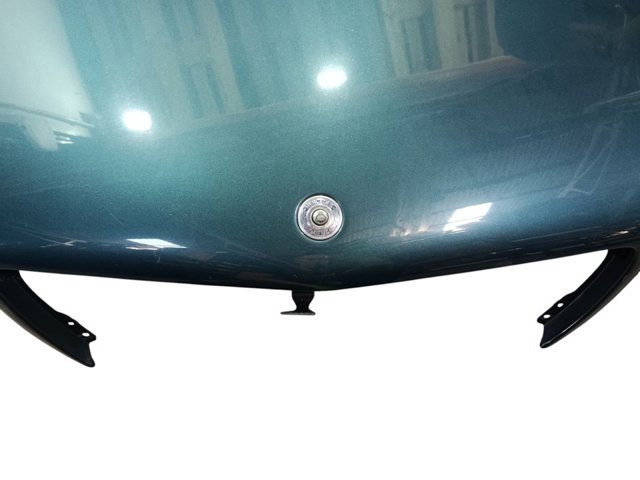 Kupić Wygluszenie maski Mercedes E  W210 w dobrej cenie