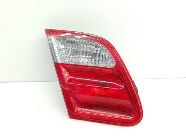 Lampa zespolona tylna lewa wewnętrzna A2108203764 MERCEDES