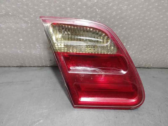 Lampa zespolona tylna lewa wewnętrzna A2108204164 MERCEDES