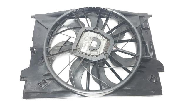 Chłodnica silnika A2115001302 MERCEDES