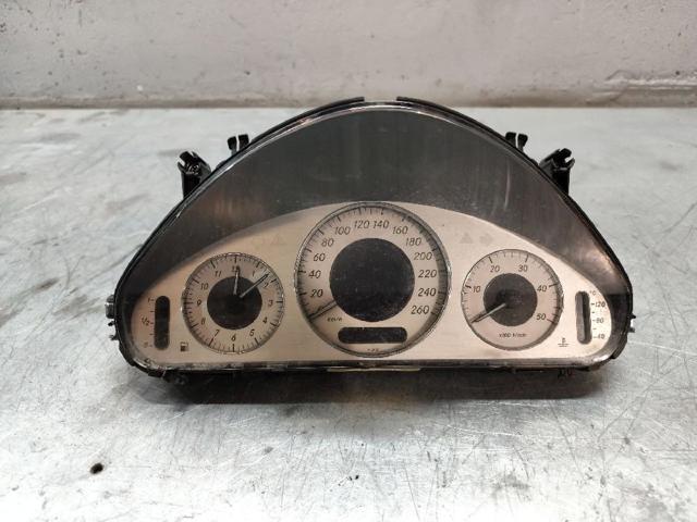 Deska rozdzielcza A2115403547 MERCEDES