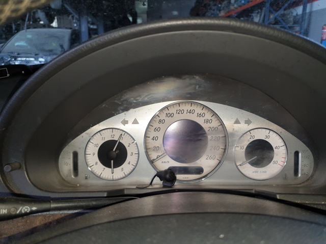 A2115405711 Mercedes