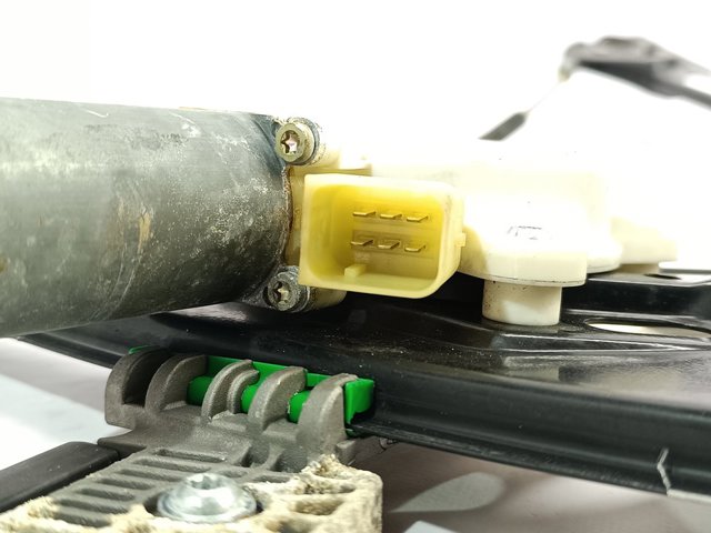 Mechanizm podnoszenia szyby drzwi przednich prawych A2117200246 MERCEDES