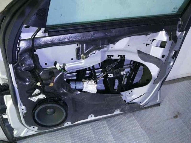 Mechanizm podnoszenia szyby drzwi przednich prawych A2117200446 MERCEDES