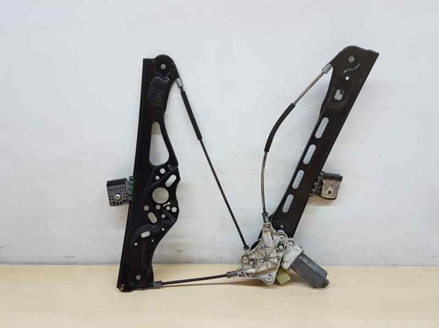 Mechanizm podnoszenia szyby drzwi przednich prawych A2117200446 MERCEDES