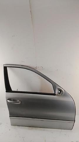 Drzwi przednie prawe A2117201405 MERCEDES
