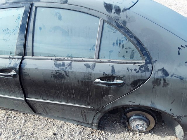 Drzwi tylne lewe A2117300105 MERCEDES