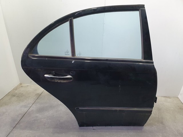 Drzwi tylne prawe A211730020528 MERCEDES