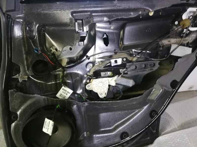 Drzwi tylne prawe A211730020528 MERCEDES