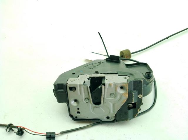 Zamek drzwi tylnych lewych A2117300535 MERCEDES