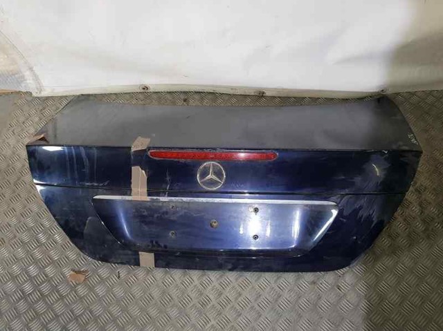Klapa bagażnika A211750037528 MERCEDES