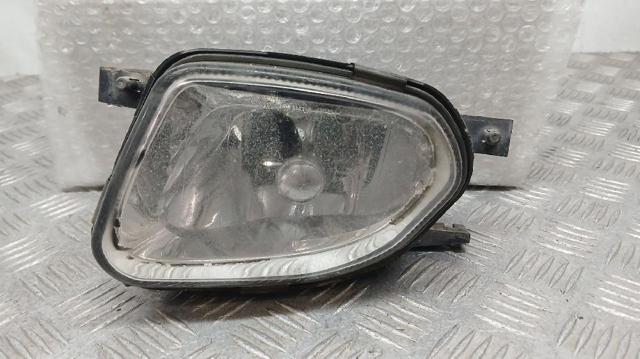 Lampa przeciwmgielna lewa A2118200556 MERCEDES