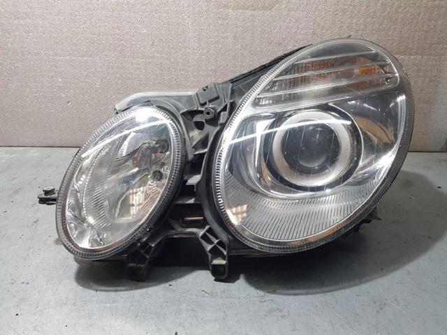 Reflektor lewy A2118202961 MERCEDES