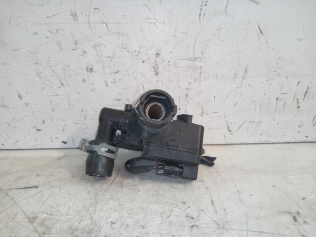 Zawór nagrzewnicy (ogrzewacza) A2118320584 MERCEDES