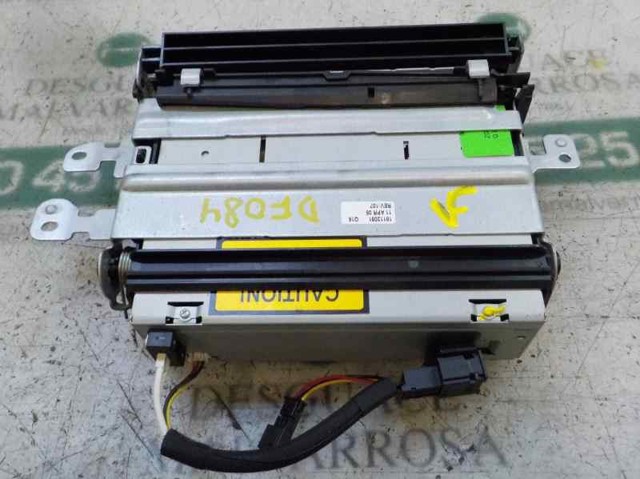 Radioodtwarzacz (radio AM/FM) A2118703889 MERCEDES