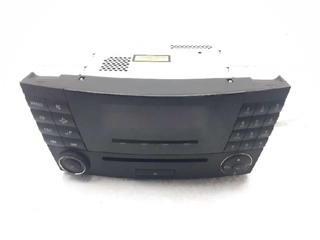 Radioodtwarzacz (radio AM/FM) A2118705089 MERCEDES
