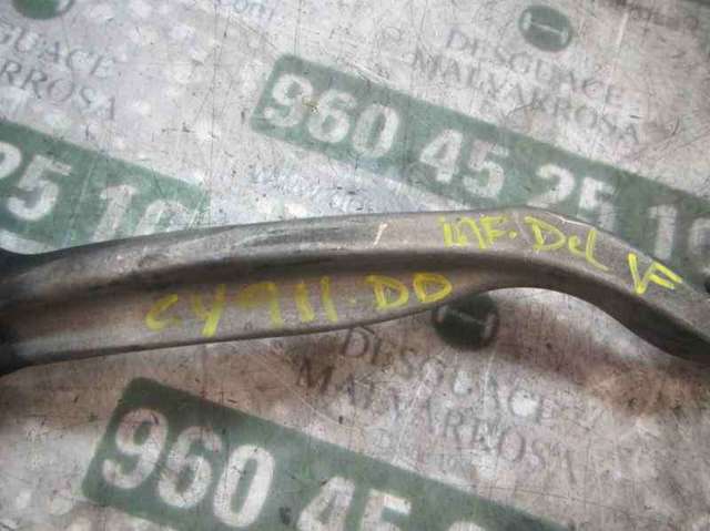 Wahacz zawieszenia przedniego dolny prawy A2123303011 MERCEDES