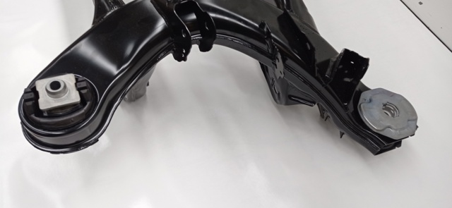 Korpus osi tylnej A2123503805 MERCEDES