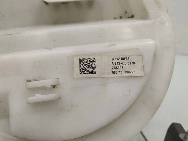 Moduł pompy paliwowej z czujnikiem poziomu paliwa A2124700194 MERCEDES