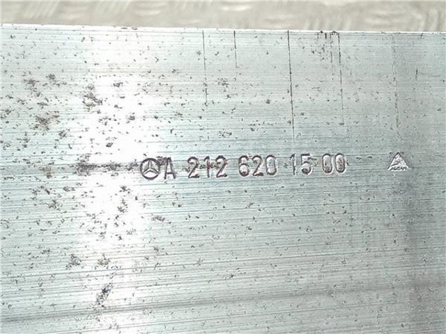 Wzmocnienie zderzaka przedniego A2126201500 Mercedes