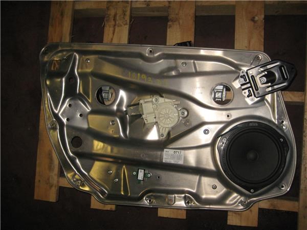 Mechanizm podnoszenia szyby drzwi przednich lewych A2127201579 MERCEDES