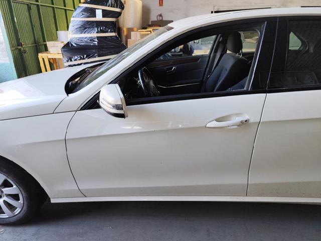 Drzwi przednie lewe A2127205300 MERCEDES