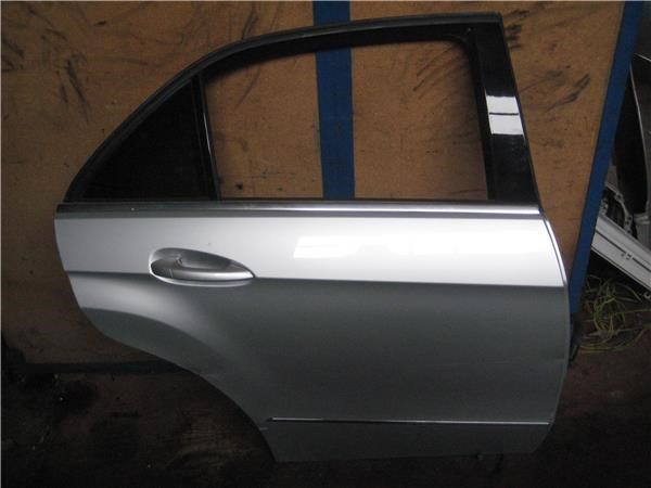 Drzwi tylne prawe A2127300205 MERCEDES