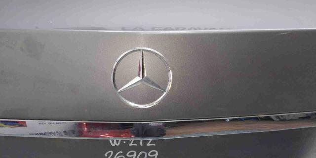 Klapa bagażnika A2127500975 MERCEDES