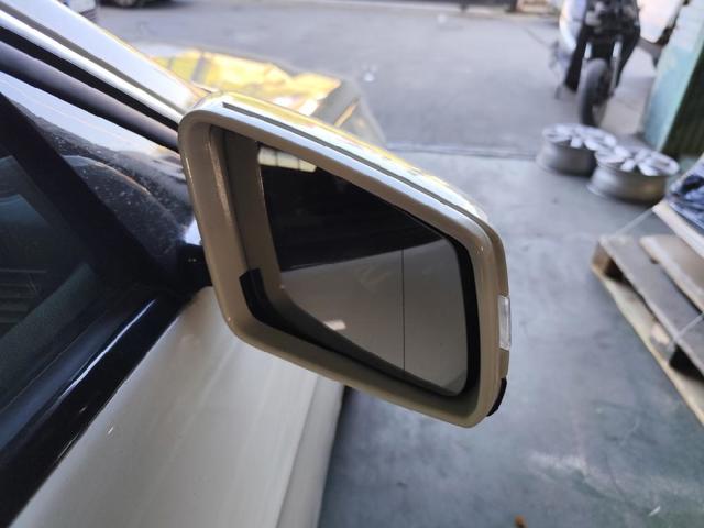 Lusterko wsteczne prawe Mercedes E W212